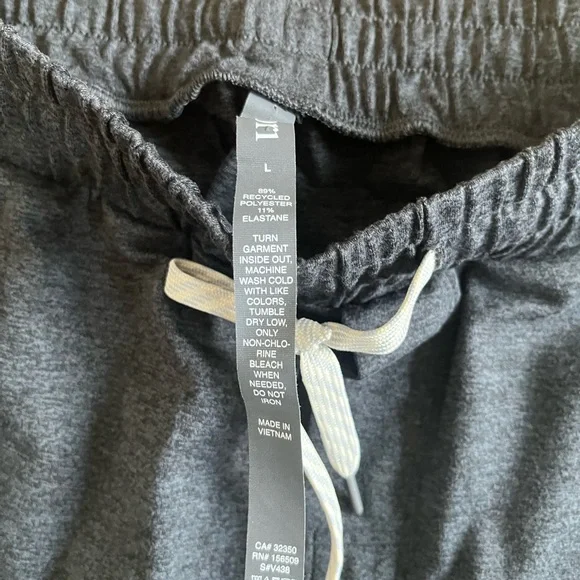 Vuori L Men's Ponto Performance Jogger - Picture 4 of 5